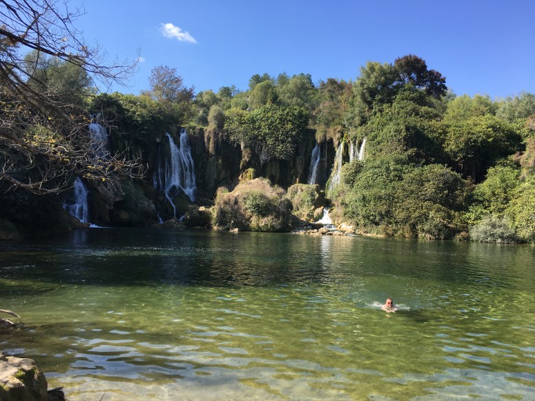 20171001_115125812_iOS